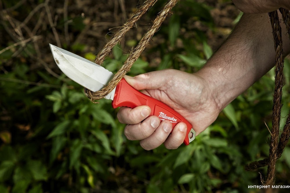 Нож строительный Milwaukee 4932464828