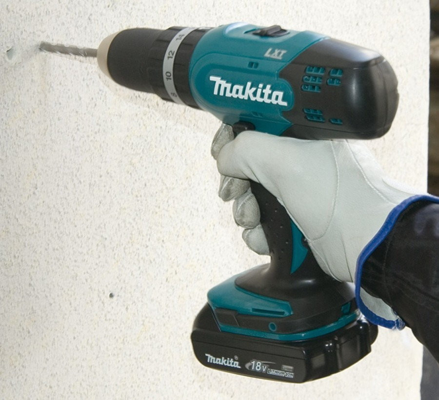 Дрель-шуруповерт Makita DHP453RFE