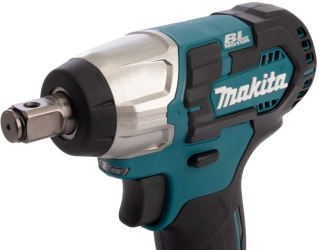 Ударный гайковерт Makita TW161DWAE (с 2-мя АКБ, кейс)