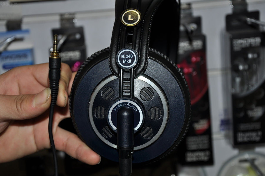 Наушники AKG K240 MK II