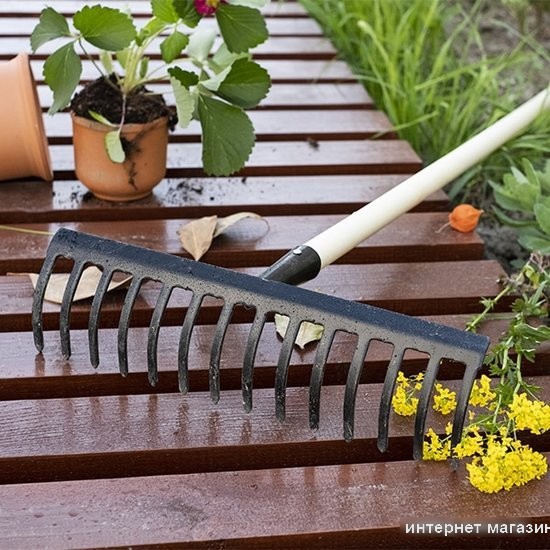 Грабли зубчатые Plantic Pro 23480-01