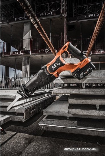 Сабельная пила AEG Powertools BUS 18BL2-0 4935478941 (без АКБ)