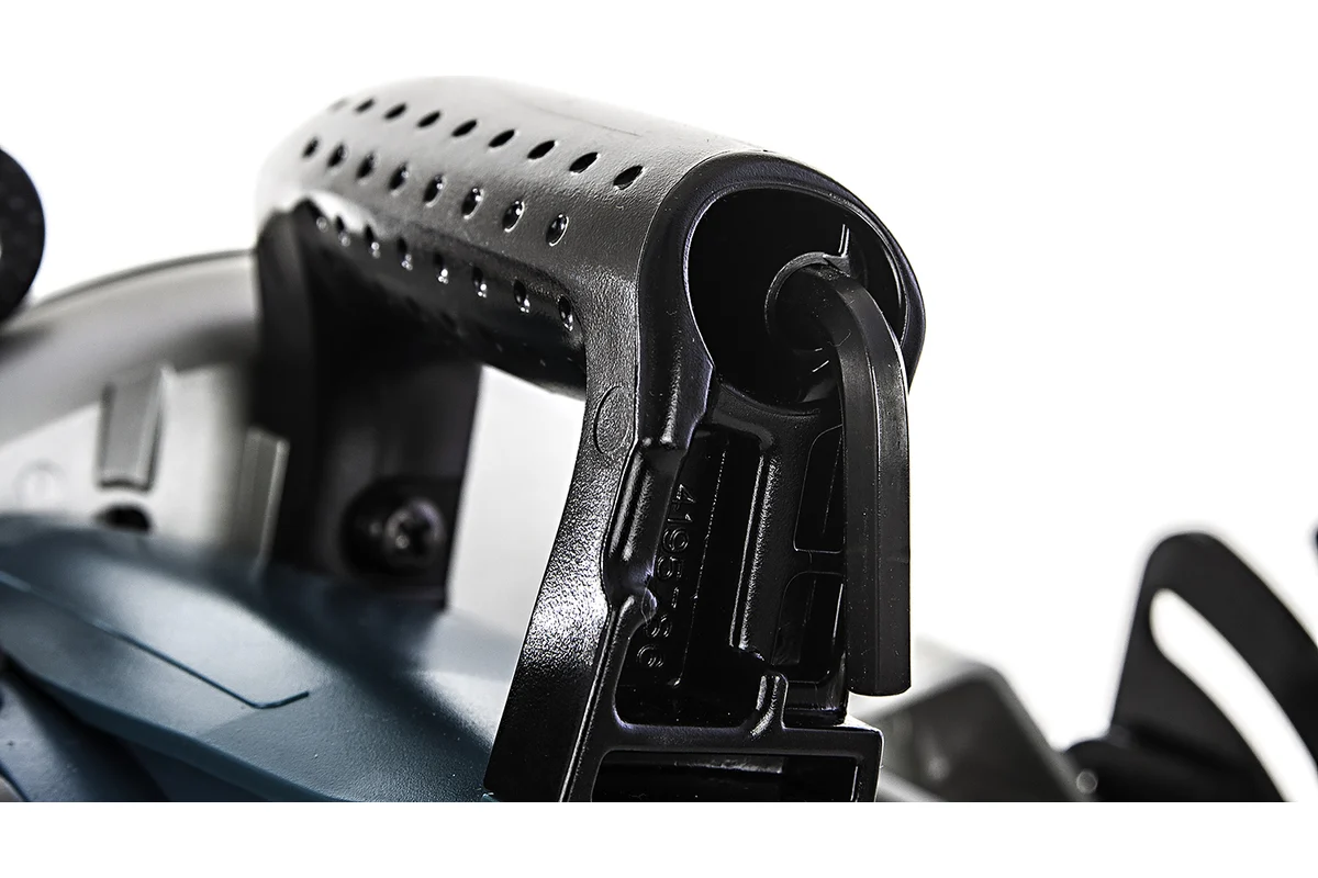 Дисковая пила Makita 5477NB