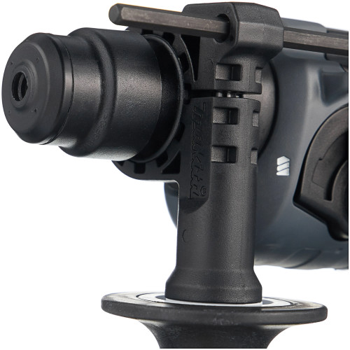 Перфоратор Makita HR 2470