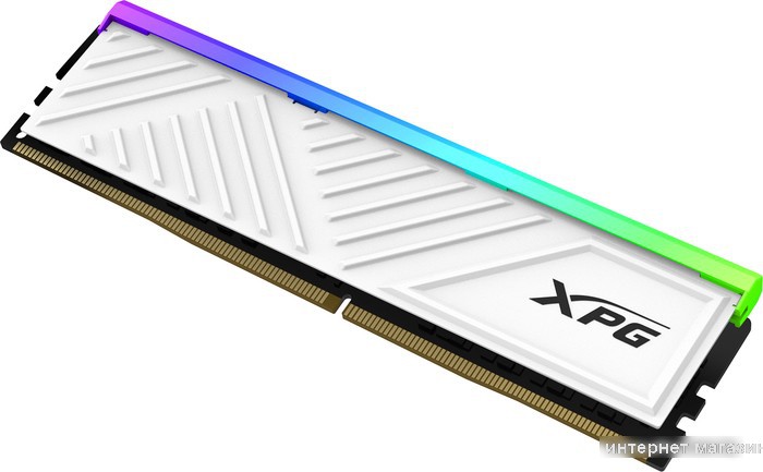 Оперативная память ADATA XPG Spectrix D35G RGB 8ГБ DDR4 3200 МГц AX4U32008G16A-SWHD35G