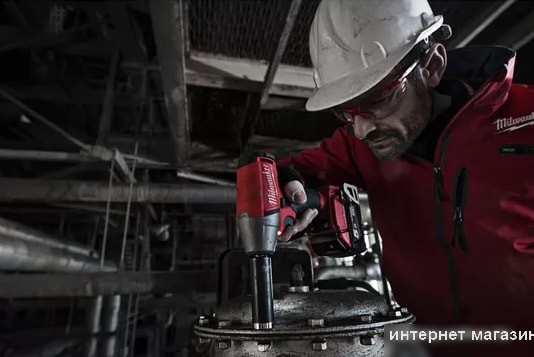 Ударный гайковерт Milwaukee M18 ONEIWF12-502X Fuel 4933451374 (с 2-мя АКБ, кейс)