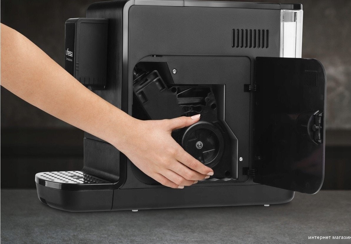Кофемашина Zelmer ZCM8110