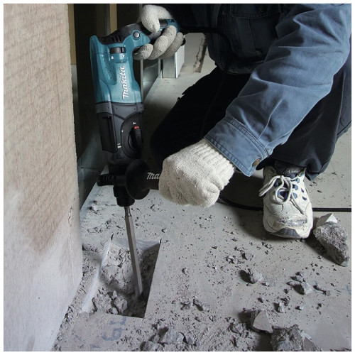 Перфоратор Makita HR 2470