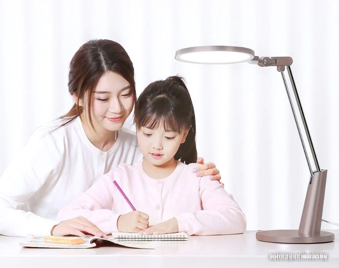 Лампа Yeelight Pro Smart LED Eye-care Desk Lamp YLTD04YL