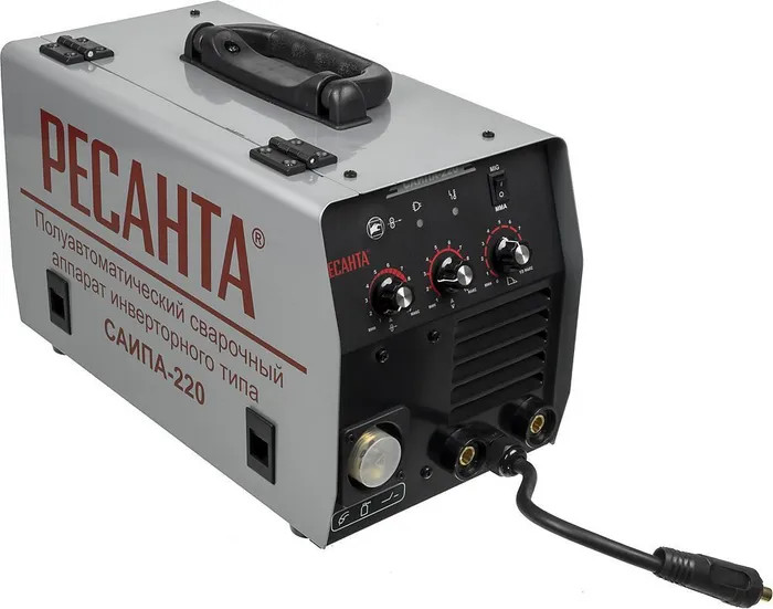 Сварочный инвертор Ресанта САИПА-220