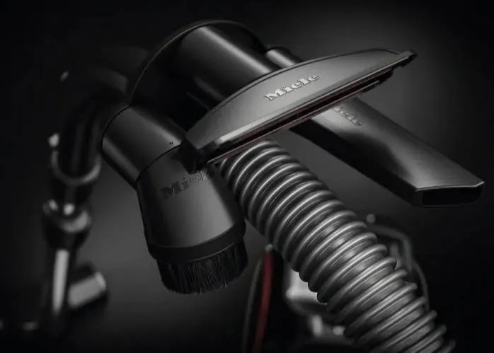 Пылесос Miele Boost CX1 PowerLine SNRF0 (черный обсидиан)
