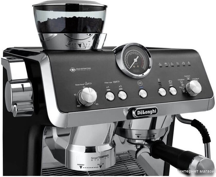 DeLonghi La Specialista Opera EC9555.BK