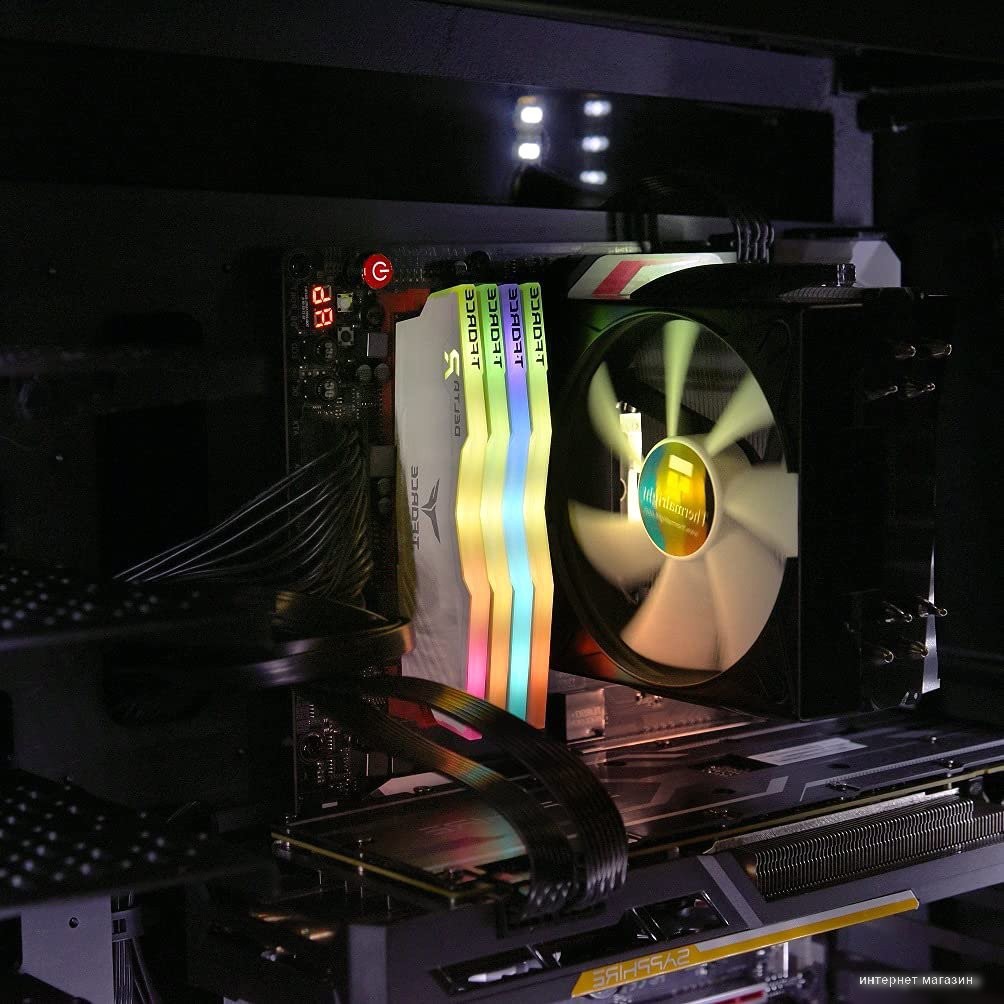 Оперативная память Team T-Force Delta RGB 2x8ГБ DDR4 3200 МГц TF4D416G3200HC16FDC01