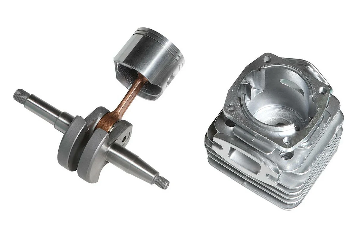 Бензопила Efco MTH 560