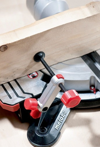 Торцовочная пила Metabo KGS 216 M Set