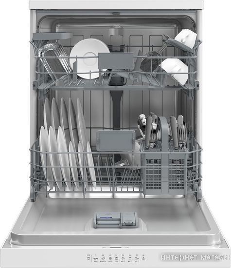 Отдельностоящая посудомоечная машина Hotpoint-Ariston HF 4C86