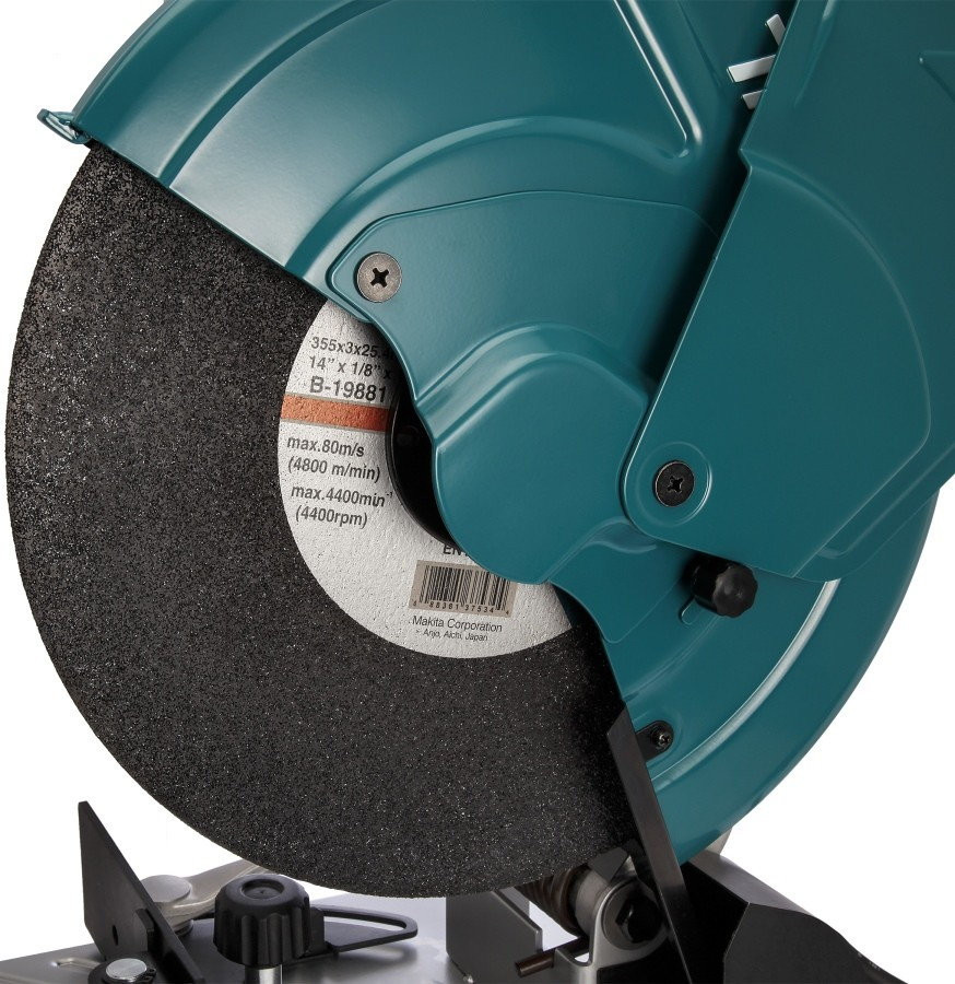 Дисковая пила Makita LW1400