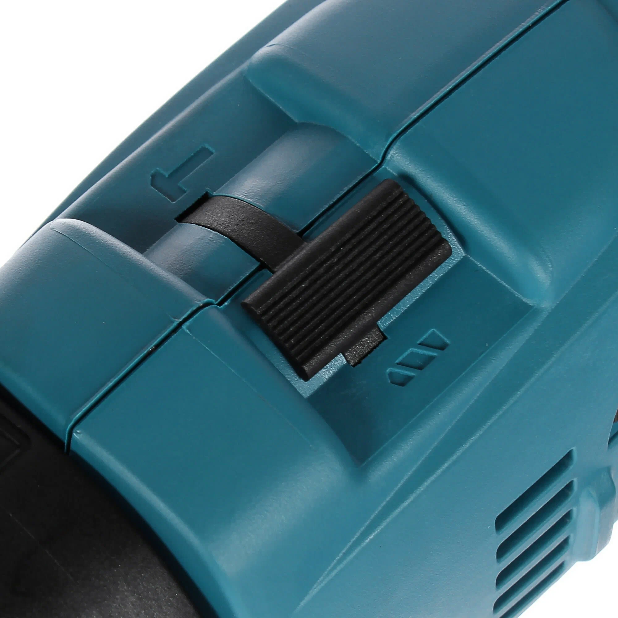 Ударная дрель Makita HP1640