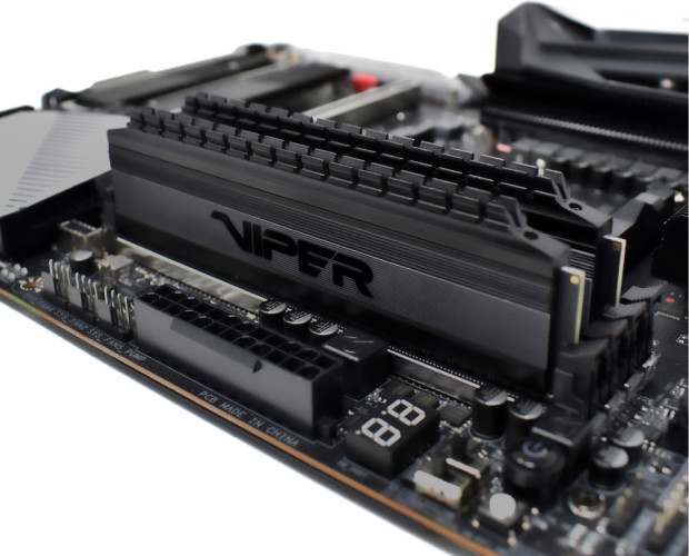 Оперативная память Patriot Viper 4 Blackout 2x16GB DDR4 PC4-25600 PVB432G320C6K