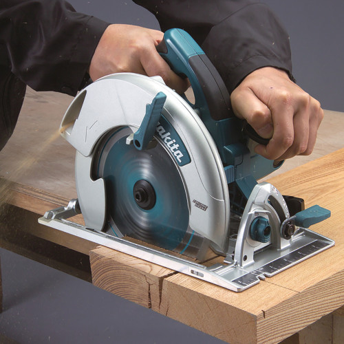 Дисковая пила Makita 5008 MG