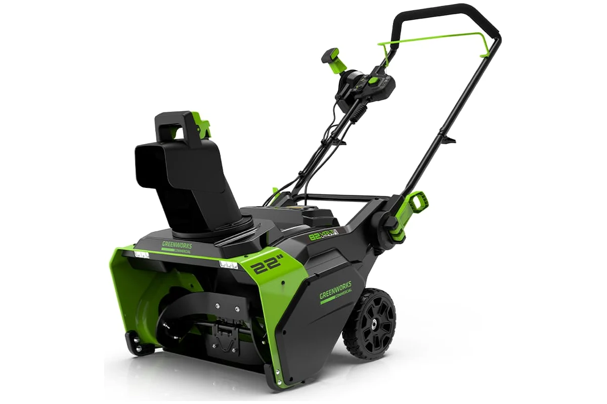 Снегоуборщик Greenworks GD82ST (с АКБ 5 А/ч)