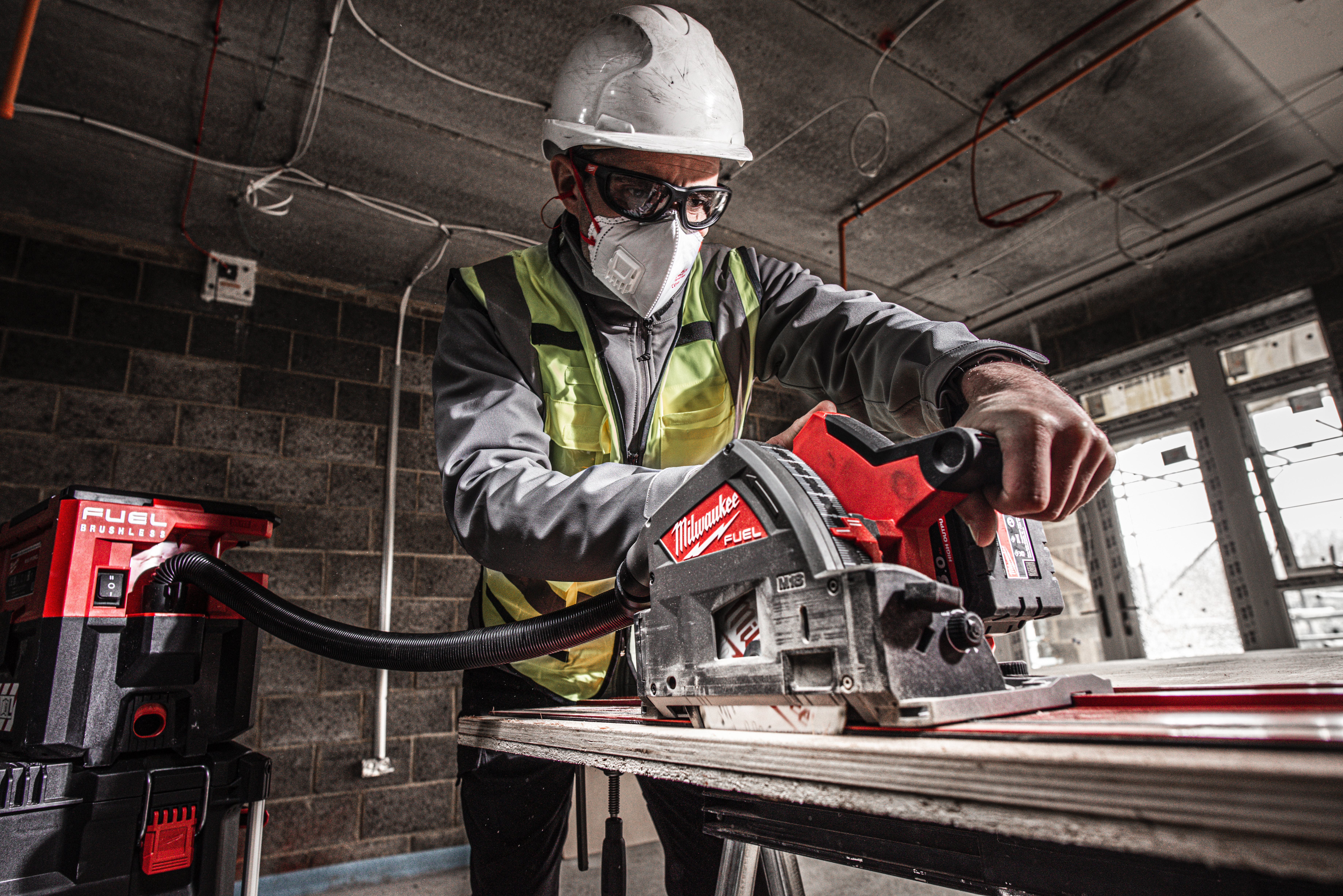 Дисковая погружная Milwaukee Fuel M18 M18FPS55-0P 4933478777 (без АКБ, кейс)
