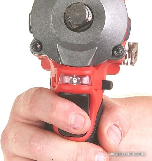 Гайковерт Milwaukee FUEL M12 FIWF12-422X 4933464616 (с 2-мя АКБ, кейс)
