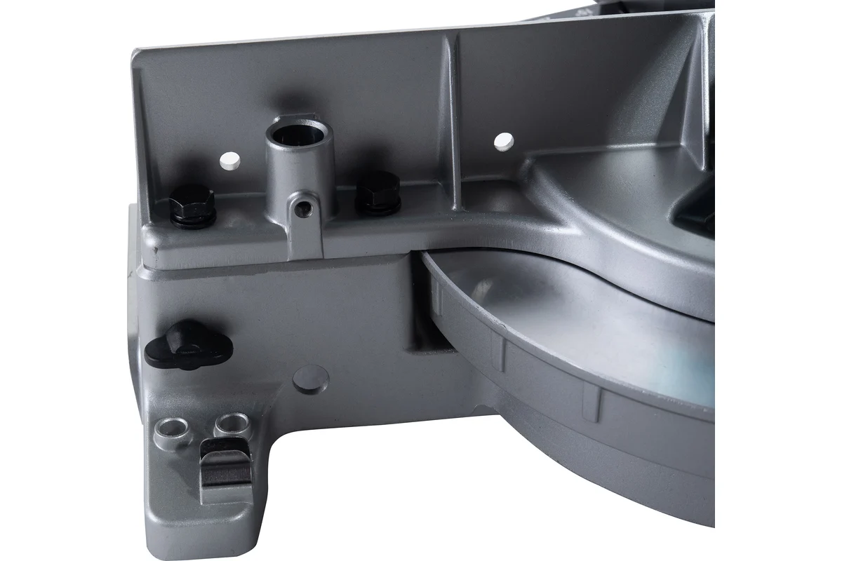 Дисковая пила Makita LH1040