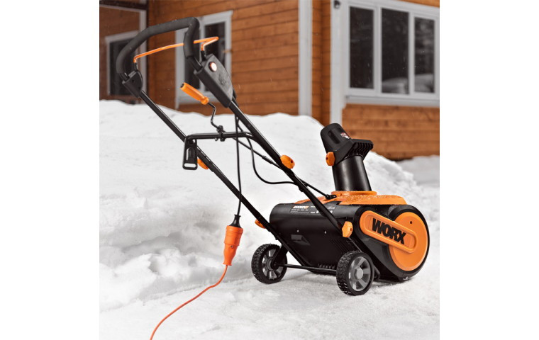 Снегоуборщик Worx WG450E