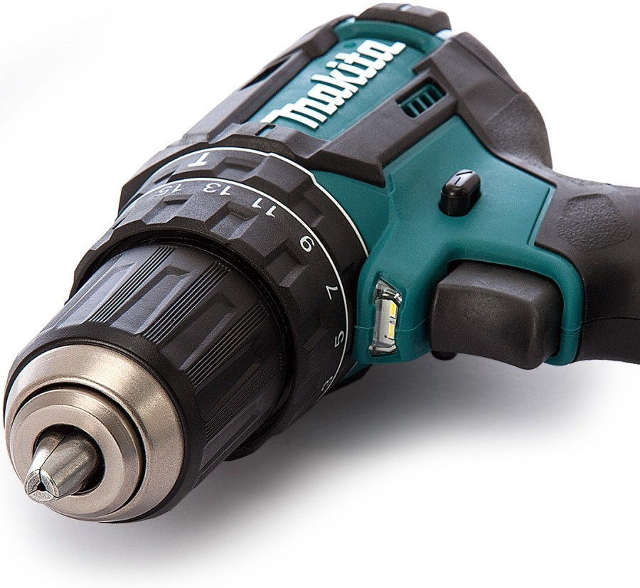 Дрель-шуруповерт Makita DHP482Z