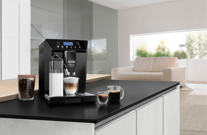Эспрессо кофемашина DeLonghi Eletta Cappuccino Evo ECAM46.860.B