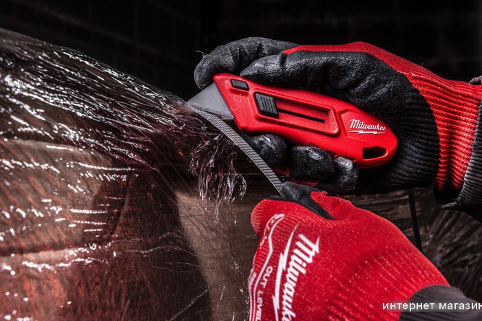 Нож строительный Milwaukee 4932492379