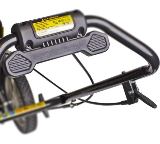 Колёсная газонокосилка Champion LMH4412