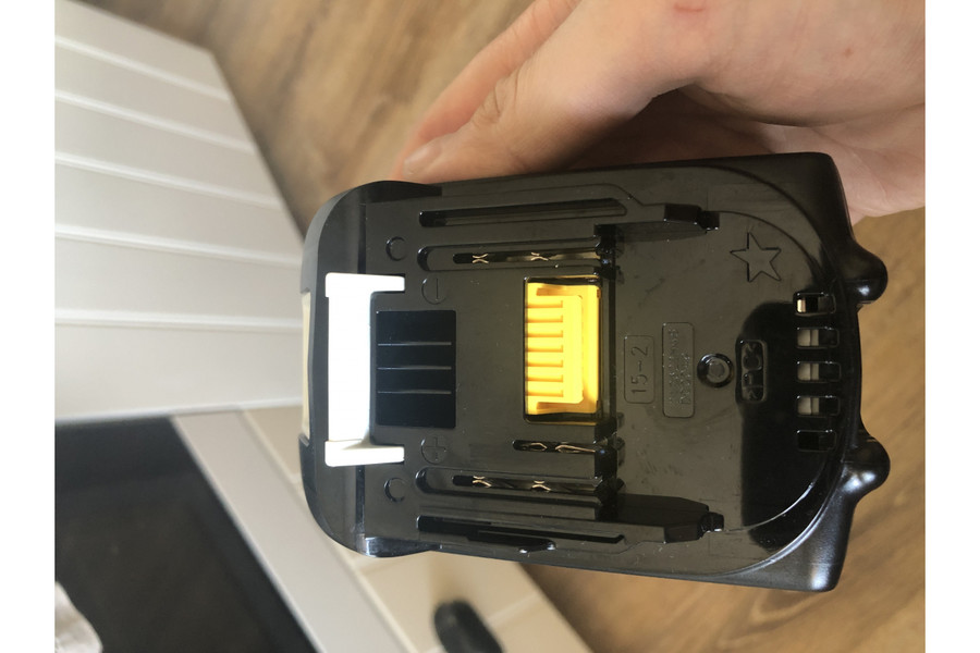 Аккумулятор Makita BL1840B (18В/4.0 а*ч)