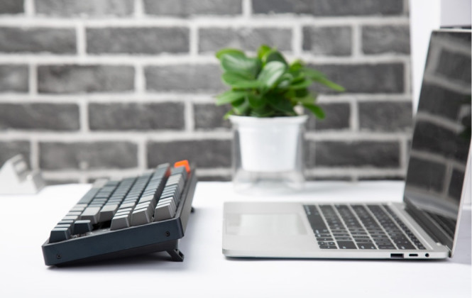 Клавиатура Keychron K8 Wireless RGB (Gateron Blue, нет кириллицы)