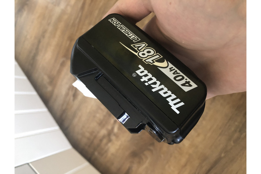 Аккумулятор Makita BL1840B (18В/4.0 а*ч)