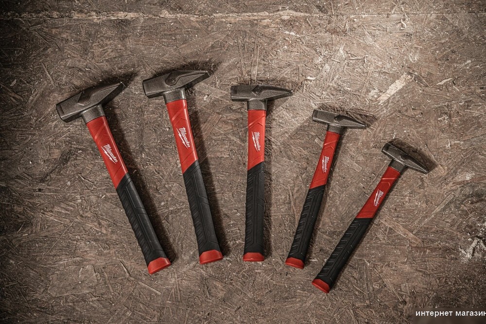 Молоток Milwaukee 4932478661