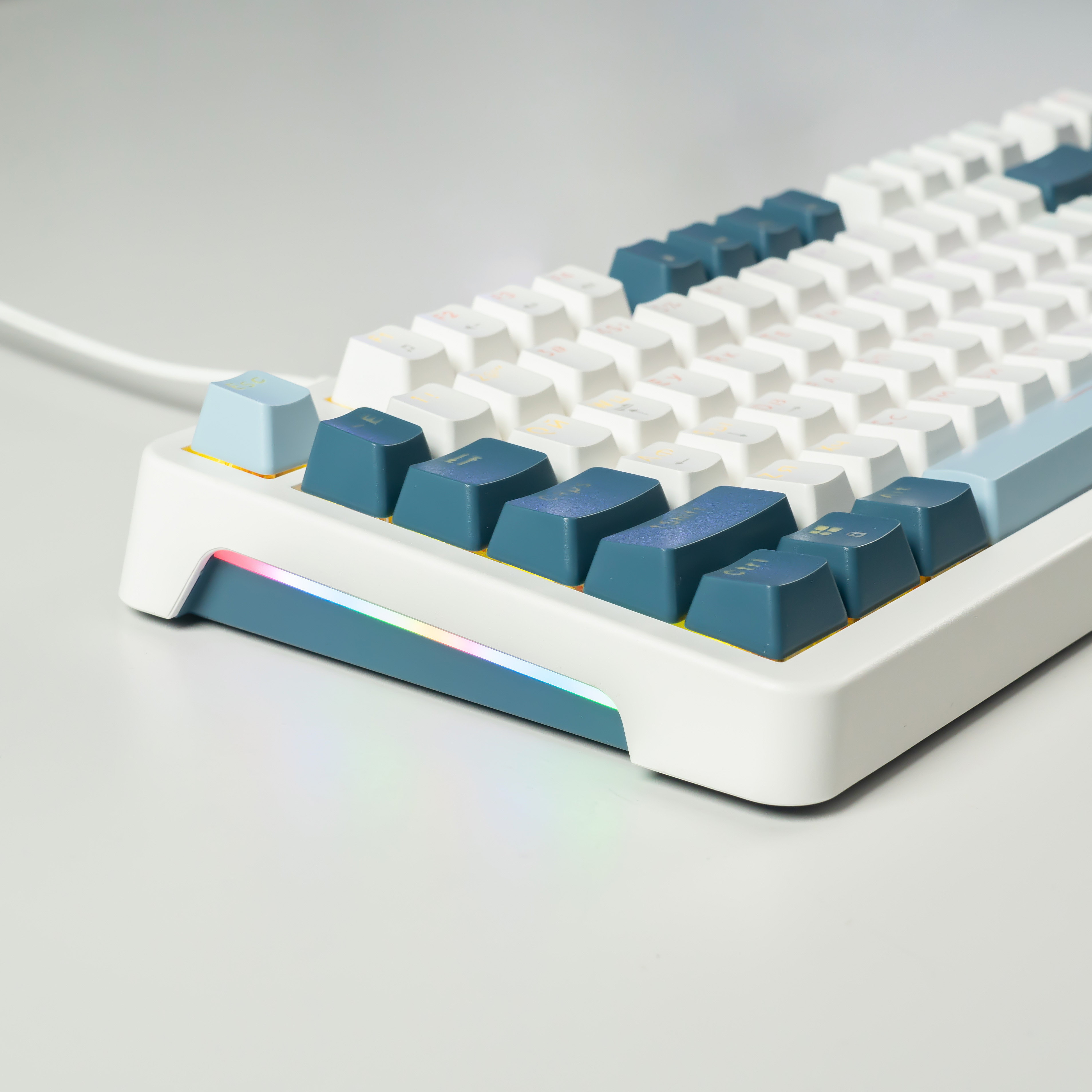 Клавиатура JEGG ZA98 White Navy Blue (TNT Red)