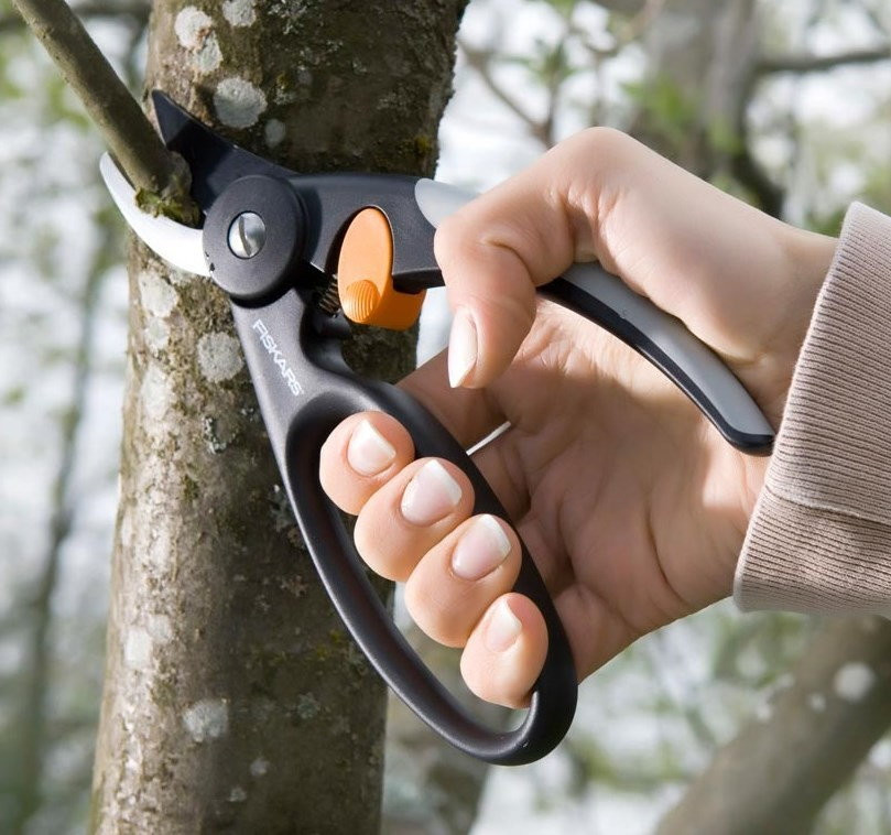 Секатор Fiskars P44 1001534