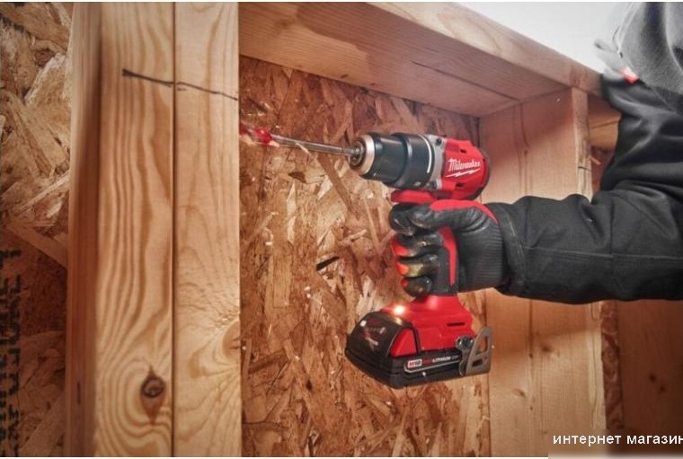 Дрель-шуруповерт Milwaukee M18 M18BLDDRC-0X 4933492832 (без АКБ, кейс)