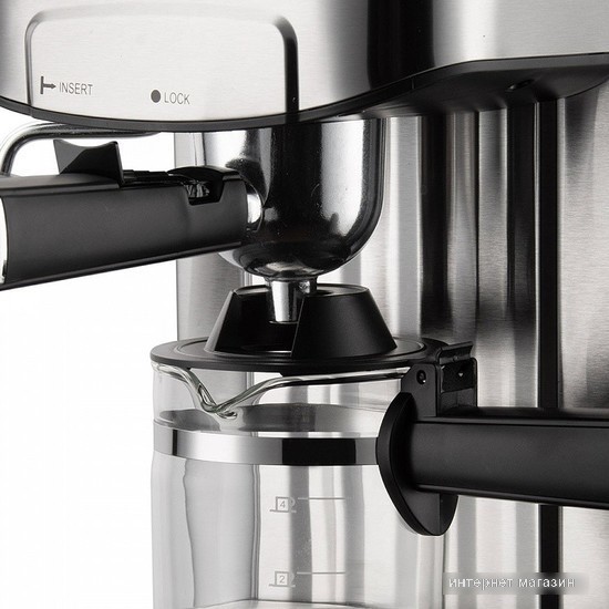Рожковая бойлерная кофеварка RED Solution RCM-M1523