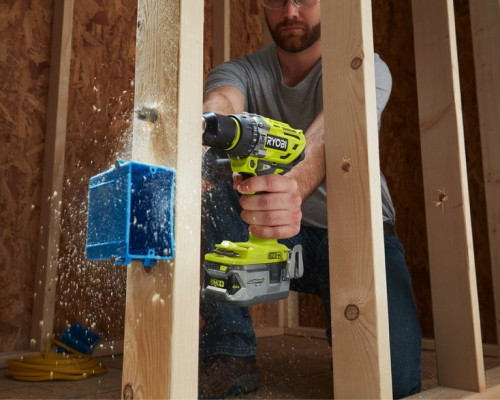 Ударный шуруповерт Ryobi R18PD7-252S 5133004391 (с 2-мя АКБ, сумка)