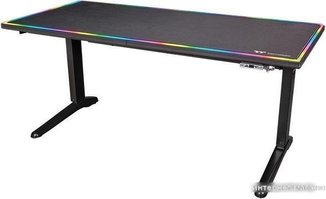 Геймерский стол Thermaltake Level 20 BattleStation RGB