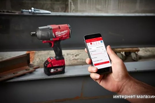 Ударный гайковерт Milwaukee M18 ONEFHIWF34-502X Fuel 4933459730 (с 2-мя АКБ, кейс)