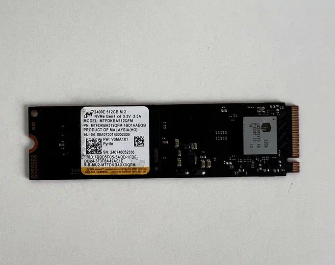 SSD накопитель Micron 2400 M.2 MTFDKBA512QFM-1BD1AABGAB (уценка)
