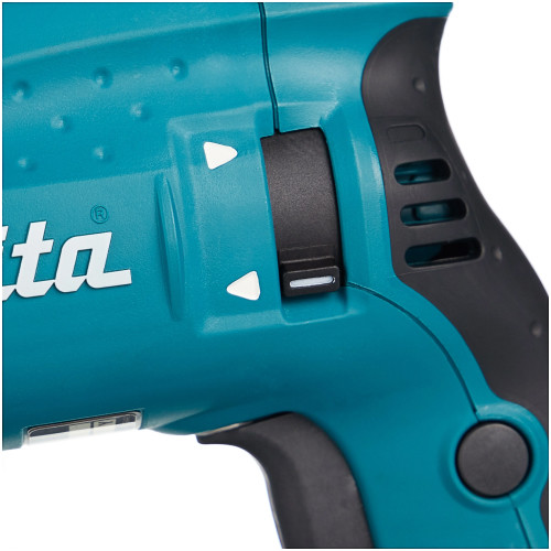 Перфоратор Makita HR 2470