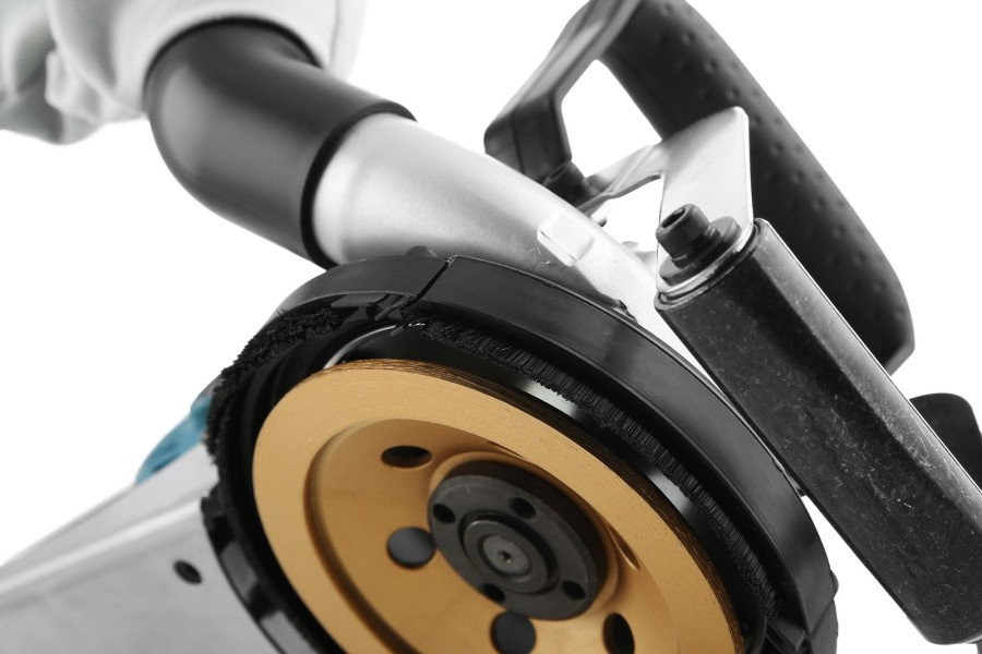 Эксцентриковая шлифмашина Makita PC5001C