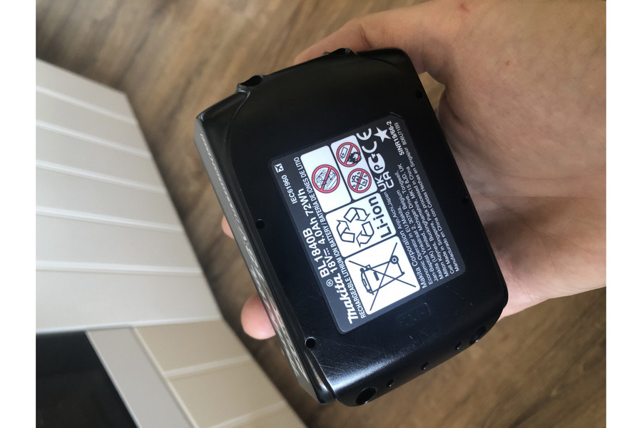 Аккумулятор Makita BL1840B (18В/4.0 а*ч)