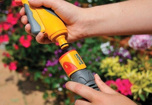 Коннектор Hozelock Aquastop Plus 2065