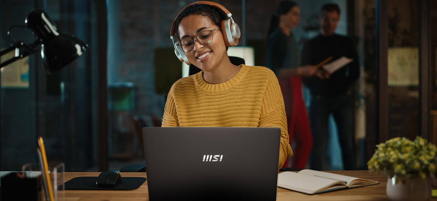 Ноутбук MSI Modern 15 B13M-659XBY
